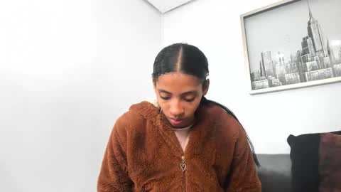 sarah_ashbourne online show from January 8, 11:45 am