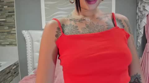 Sarah online show from February 5, 12:20 am