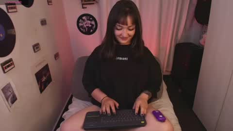 Sara online show from June 21, 5:43 am