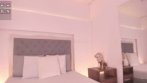       online show from December 16, 7:54 pm