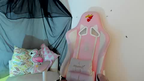 Sarah Ramirez online show from January 17, 6:57 am