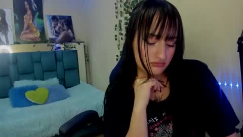 Sarah Ramirez online show from February 3, 2:55 pm