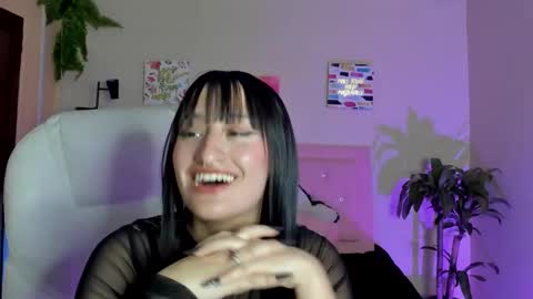 Sarah Ramirez online show from February 6, 6:46 pm