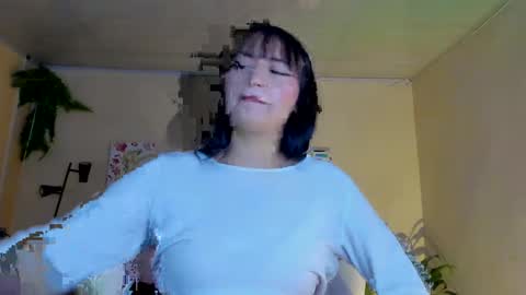 Sarah Ramirez online show from February 20, 2:35 pm