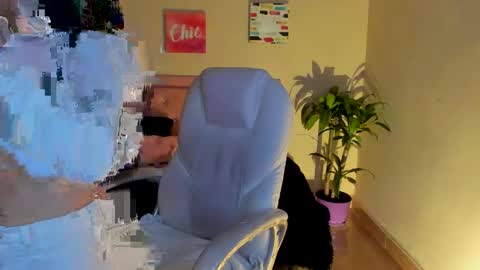 Sarah Ramirez online show from February 20, 5:40 pm