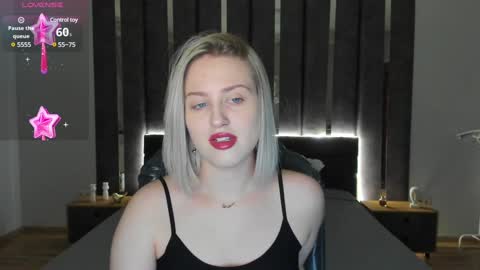 Sarah online show from January 8, 12:38 am