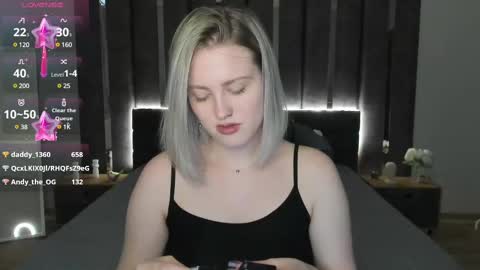 Sarah online show from February 9, 6:43 am