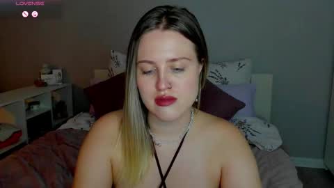 Sarah online show from October 13, 12:27 pm