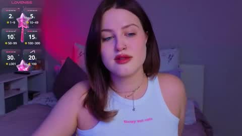 Sarah online show from February 18, 11:22 pm