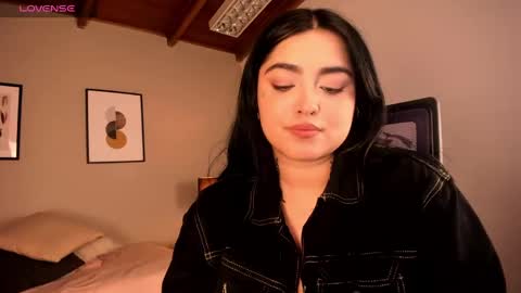   online show from December 15, 1:02 am