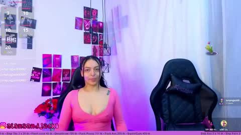Snapshot of sarahandzack chatting on September 29, 5:07 pm Sarah Zack online show from September 29, 5:07 pm