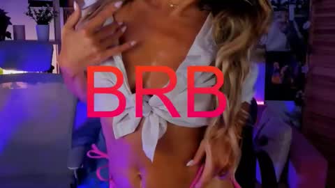 Divine Sarah NONUDE model online show from October 10, 11:31 am