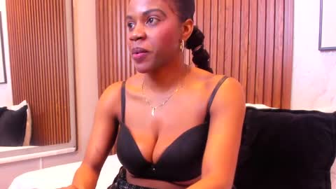 Sarahi pusey online show from May 7, 2:33 pm