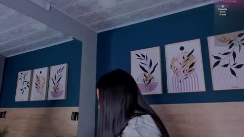 Snapshot of sarahmiler_ chatting on September 15, 12:16 pm Sarah online show from September 15, 12:16 pm
