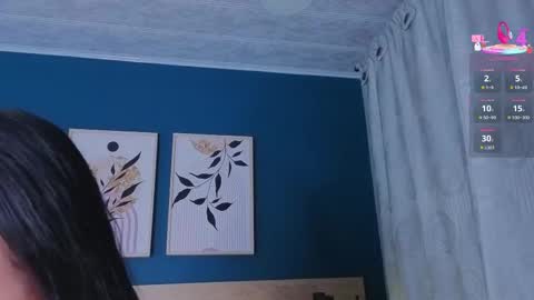 Snapshot of sarahmiler_ chatting on September 25, 11:58 am Sarah online show from September 25, 11:58 am