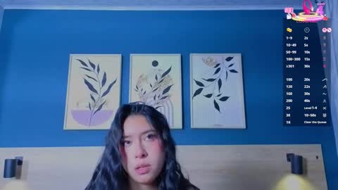 Snapshot of sarahmiler_ chatting on October 4, 11:41 am Sarah online show from October 4, 11:41 am