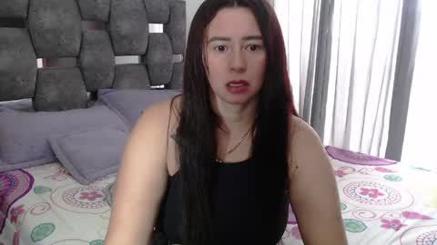 Lia online show from May 25, 4:02 pm