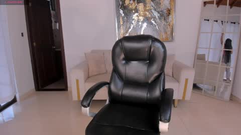 Sarah Rhodes online show from April 9, 11:48 am