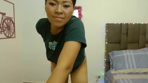 Sarah online show from November 21, 1:59 am