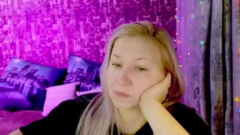 Sara online show from December 23, 3:18 am