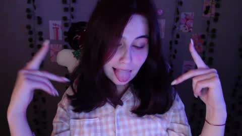 Sara online show from January 20, 1:32 pm