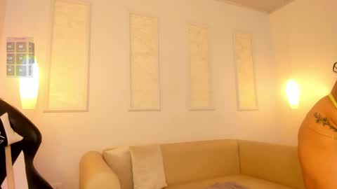 Sara online show from October 6, 12:13 pm