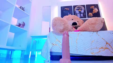 saralife69 online show from February 17, 3:09 pm