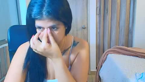 saramantha09 online show from February 14, 8:38 pm