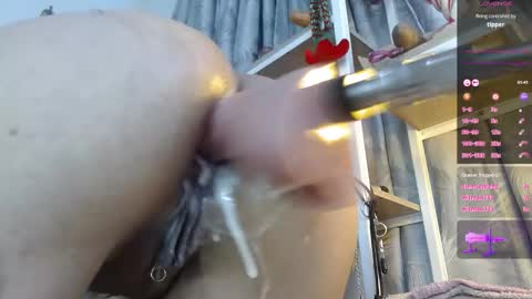 jhoa online show from December 9, 11:34 pm