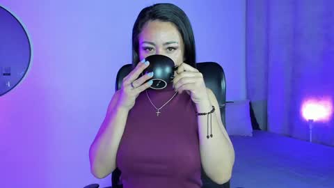 Snapshot of saramilf_69 chatting on February 4, 1:38 pm saramilf_69 online show from February 4, 1:38 pm