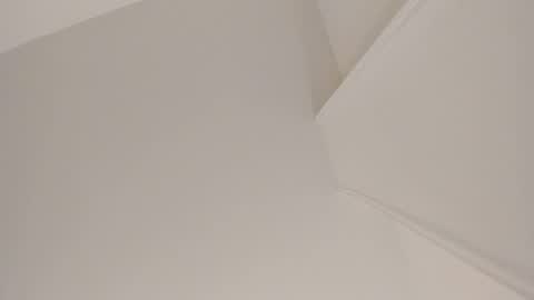 Snapshot of sarasaenz__ chatting on January 13, 11:19 am online show from January 13, 11:19 am