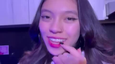 Snapshot of sarasaenz__ chatting on September 9, 12:05 pm online show from September 9, 12:05 pm