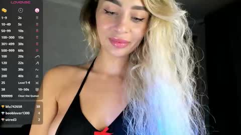 Sara online show from October 21, 8:31 pm