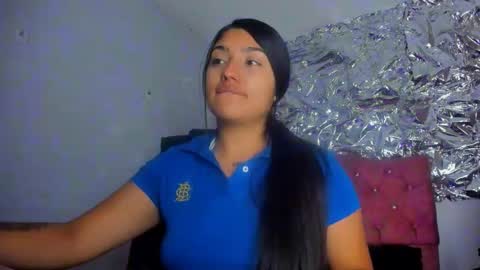 sarastonesx online show from February 13, 4:52 am