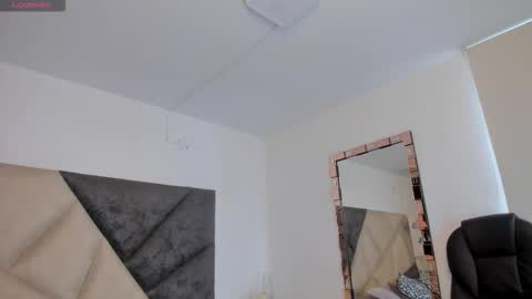      online show from September 25, 6:11 pm