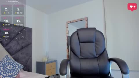      online show from October 11, 12:10 am