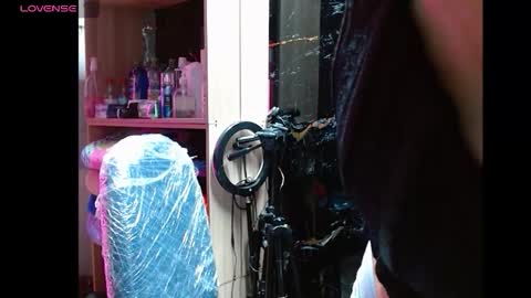 saray_nice online show from February 28, 7:59 pm