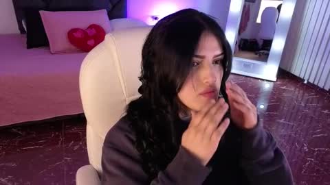 Sari  online show from September 21, 11:34 am