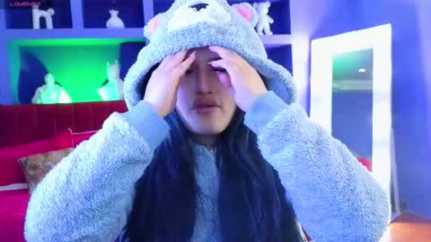 Sari  online show from October 12, 3:27 am