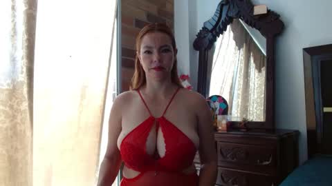 Sara online show from March 6, 3:24 pm