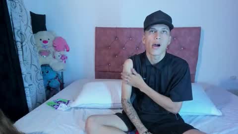  SARIYA Y ALEXIS  online show from February 19, 11:39 am