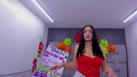 Snapshot of sarita_hornny chatting on June 17, 4:48 am Sarita online show from June 17, 4:48 am