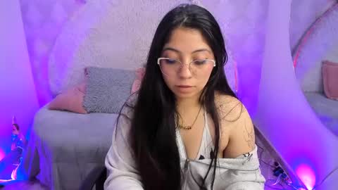 Sara online show from April 15, 4:52 am