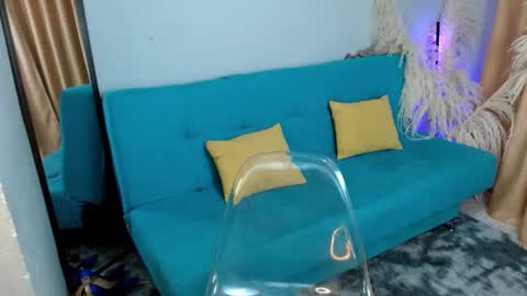 sarita_klein online show from January 2, 10:01 pm