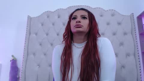 Sara online show from January 13, 9:52 pm