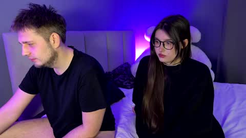 sasakyra online show from April 18, 11:27 pm