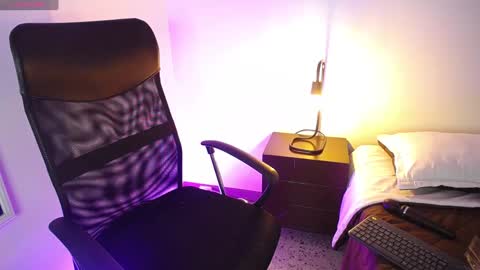 Sasha Brattz online show from January 14, 12:11 am