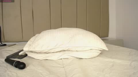 Sasha Brattz online show from February 6, 7:56 am