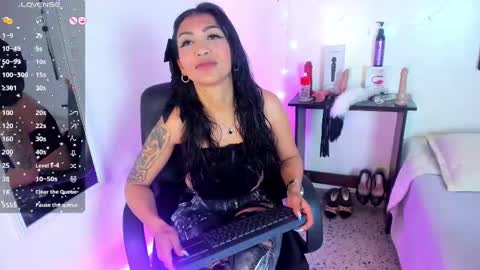 Sasha Brattz online show from October 13, 1:33 pm