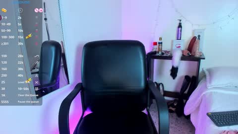 Sasha Brattz online show from November 15, 5:38 am